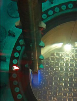 Visual of refueling mast and fuel in the reactor vessel